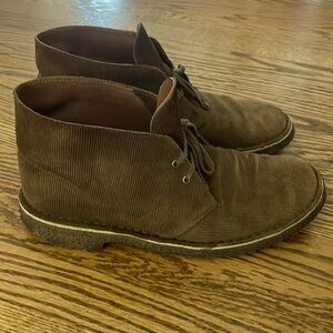 Clark’s Original Desert Boot corduroy